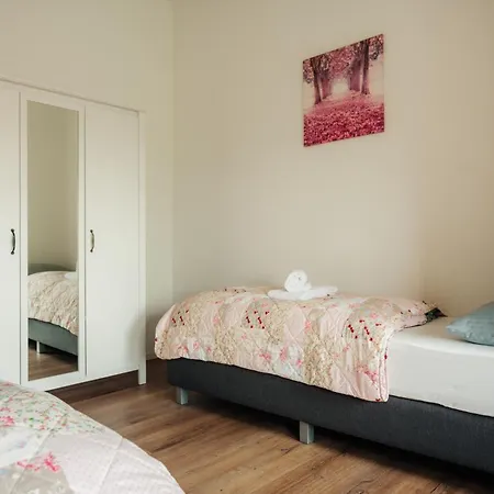 Haus Sonneck - Apartmenthaus - Sonnenterrasse Mit Grill - 1-8 Personen - Ruhige Lage Mit Blick Ueber Braunlage Esterno foto