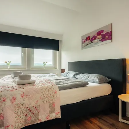 Haus Sonneck - Apartmenthaus - Sonnenterrasse Mit Grill - 1-8 Personen - Ruhige Lage Mit Blick Ueber Braunlage Esterno foto