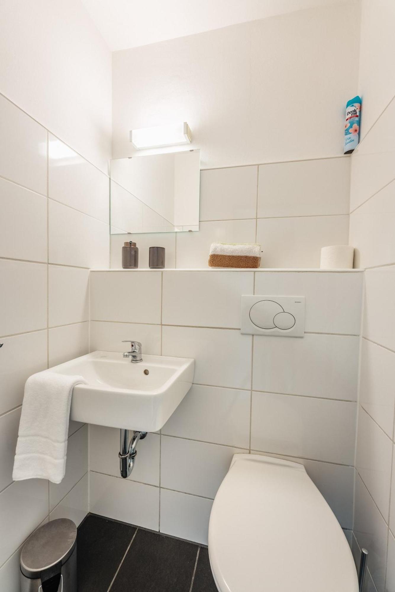 Haus Sonneck - Apartmenthaus - Sonnenterrasse Mit Grill - 1-8 Personen - Ruhige Lage Mit Blick Ueber Appartamento *