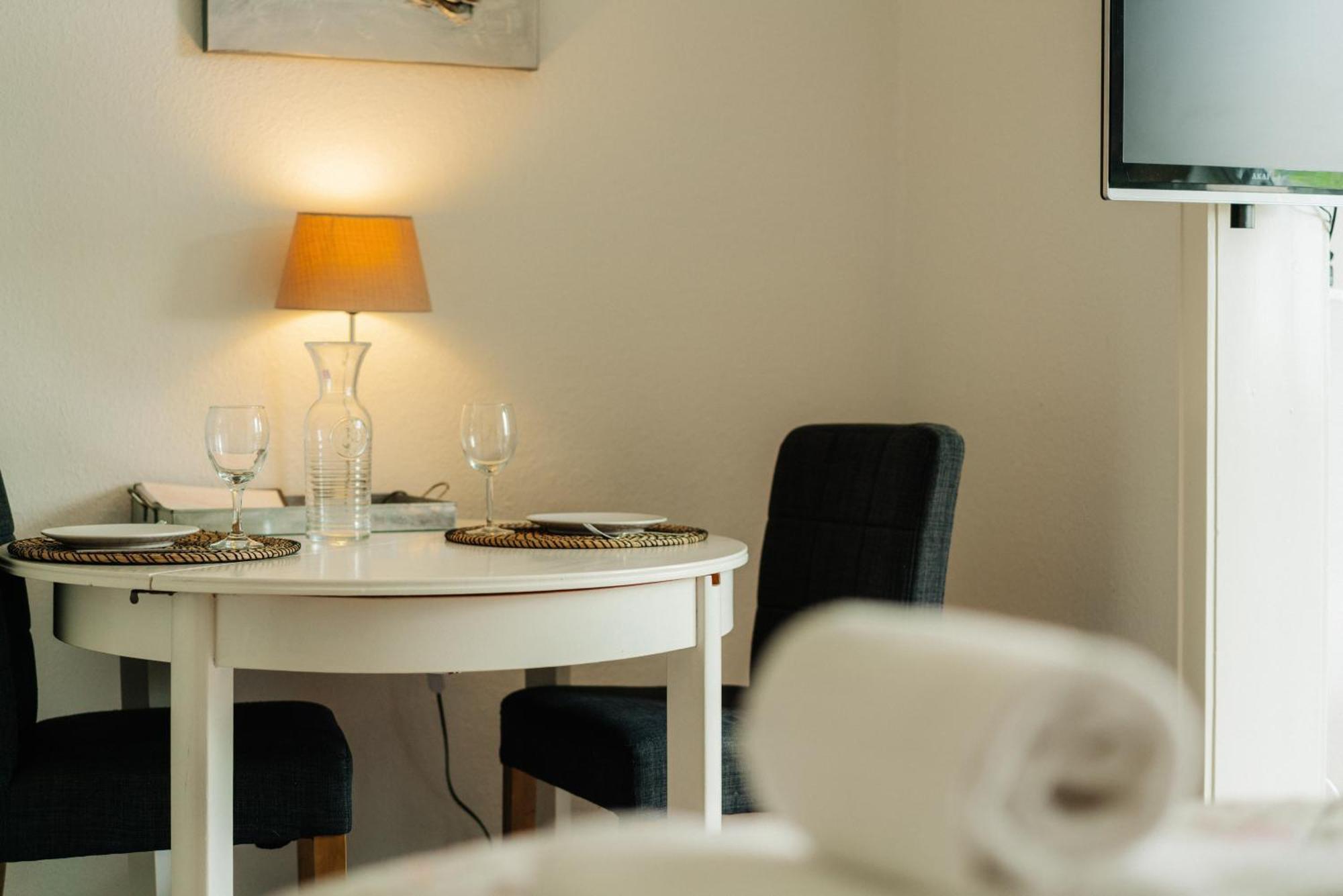 Haus Sonneck - Apartmenthaus - Sonnenterrasse Mit Grill - 1-8 Personen - Ruhige Lage Mit Blick Ueber Appartement *