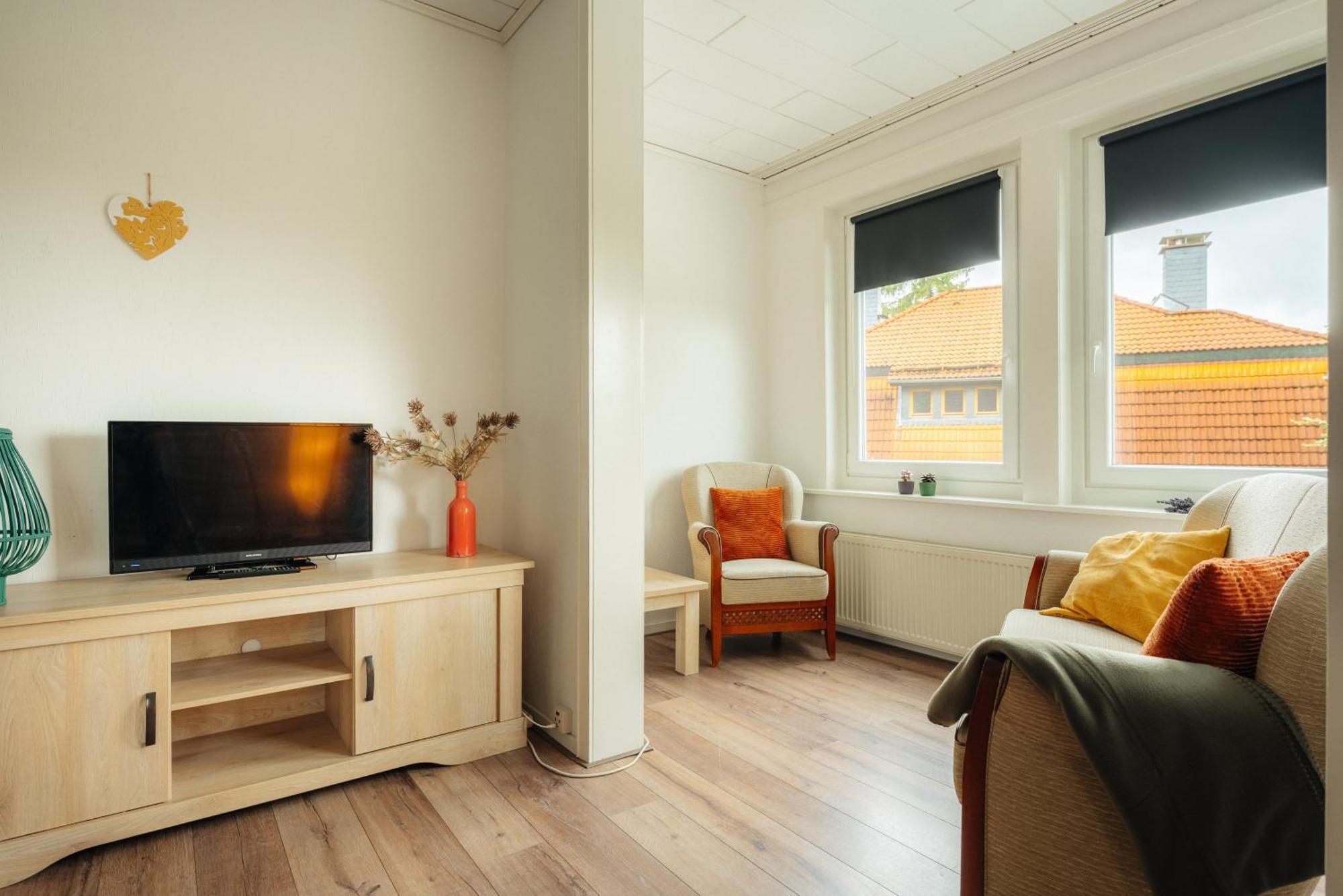 Haus Sonneck - Apartmenthaus - Sonnenterrasse Mit Grill - 1-8 Personen - Ruhige Lage Mit Blick Ueber *