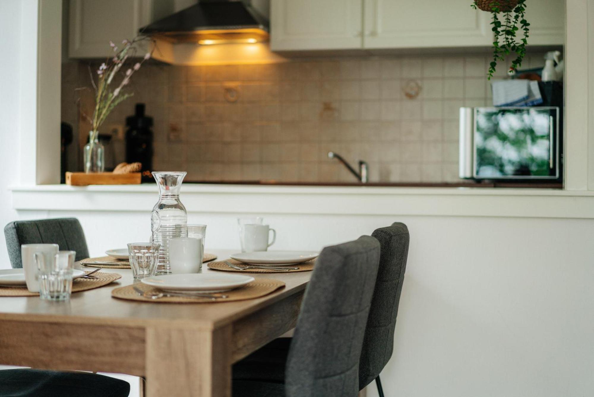 Haus Sonneck - Apartmenthaus - Sonnenterrasse Mit Grill - 1-8 Personen - Ruhige Lage Mit Blick Ueber Appartement *