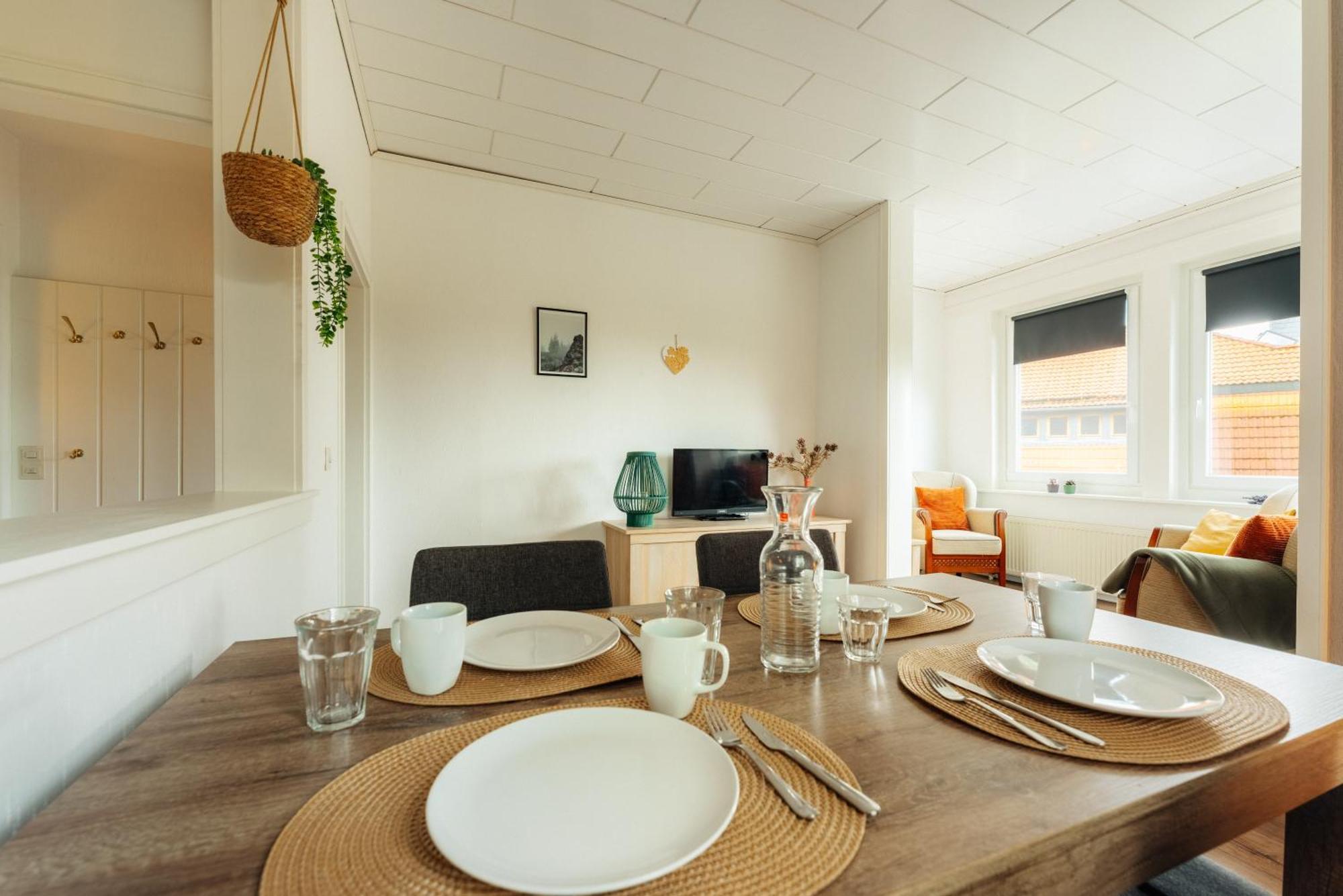 Appartement Haus Sonneck - Apartmenthaus - Sonnenterrasse Mit Grill - 1-8 Personen - Ruhige Lage Mit Blick Ueber Braunlage