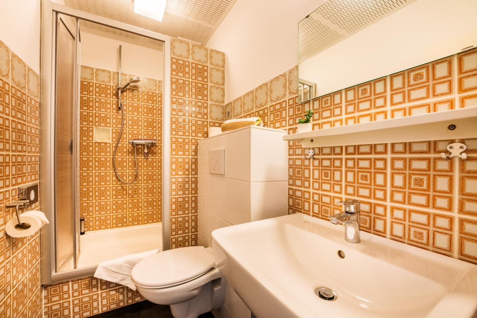 Haus Sonneck - Apartmenthaus - Sonnenterrasse Mit Grill - 1-8 Personen - Ruhige Lage Mit Blick Ueber